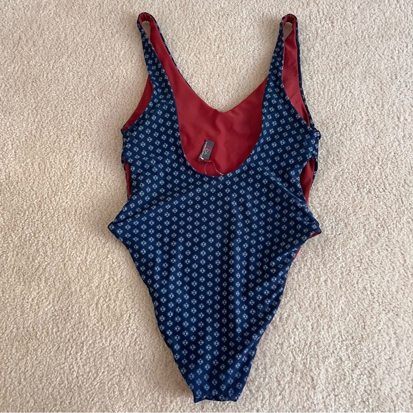 Becca by Rebecca Virtue Swimsuit one piece plunge sexy key hole S - Picture 3 of 11